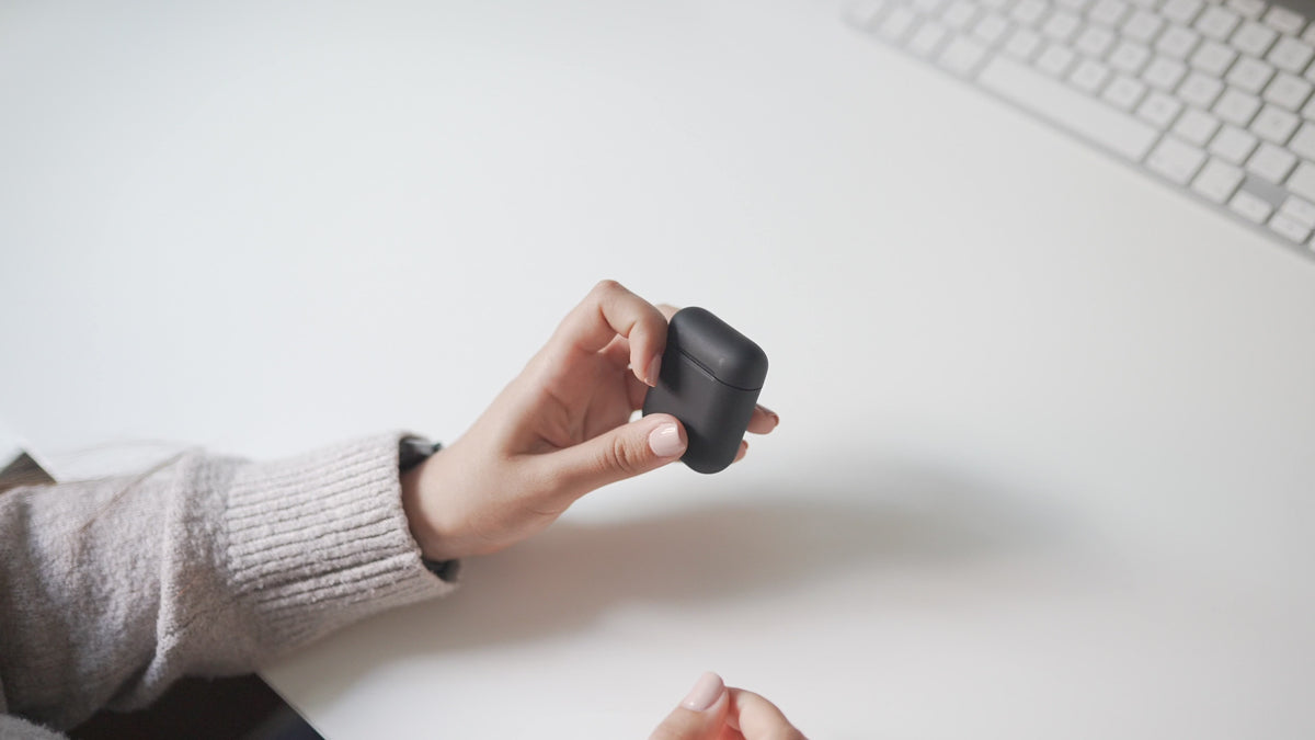 Load video: Designed for comfort and performance, they deliver immersive audio whether you're working, exercising, or on the go. With extended battery life and seamless connectivity, stay connected all day long.